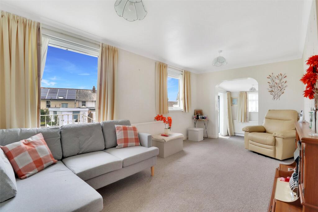 Oakland Park South, Sticklepath, Barnstaple, Devon, EX31 photo 3