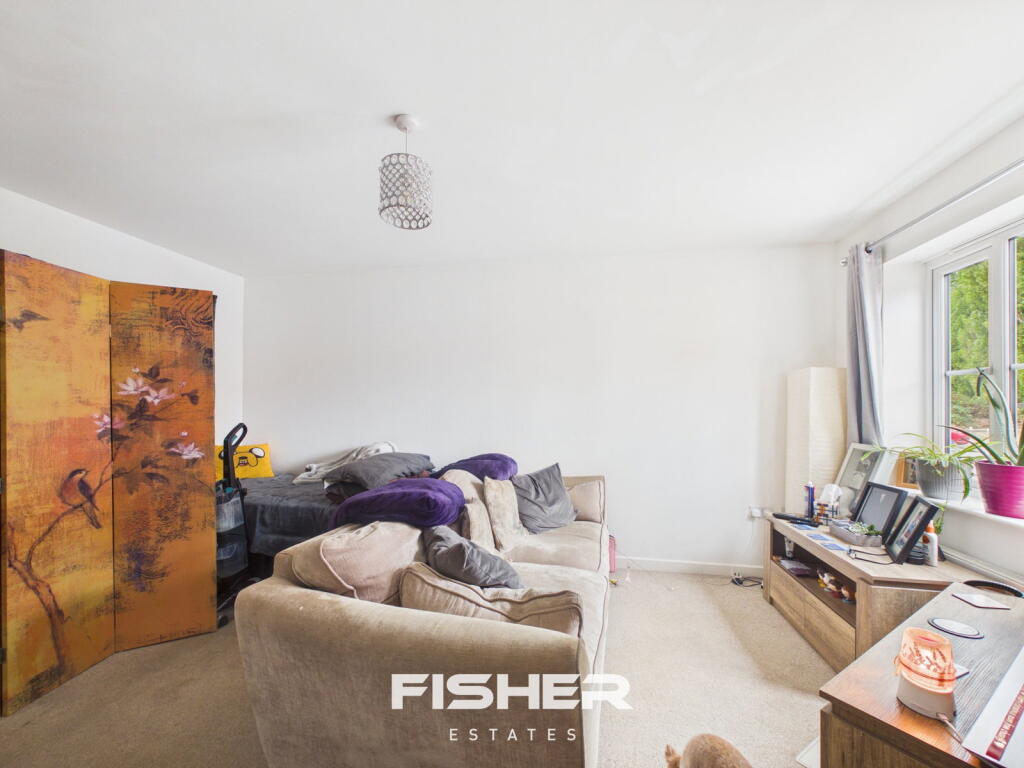 Freestone Way, Great Cornard, Sudbury, CO10 0PL photo 3