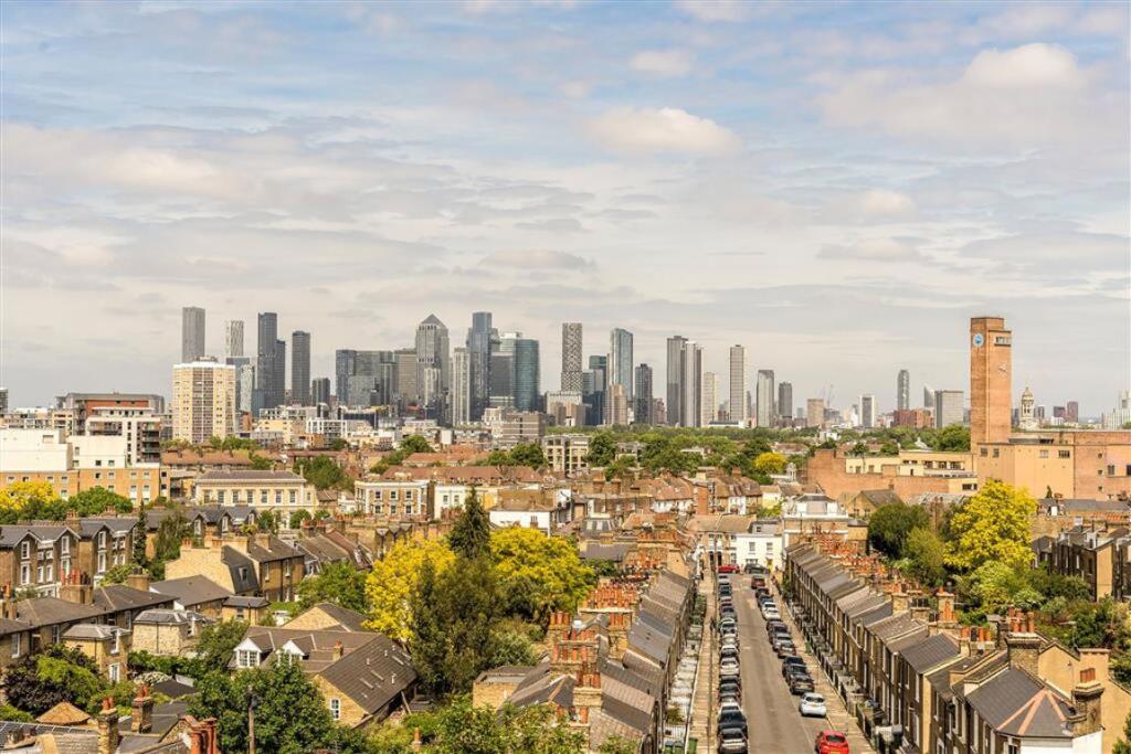 Apartment in London, Royal Borough of Greenwich - View 3