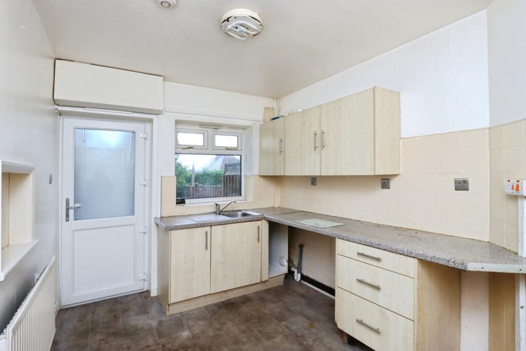 Albert Street, Eckington, Sheffield, Derbyshire, S21 photo 3