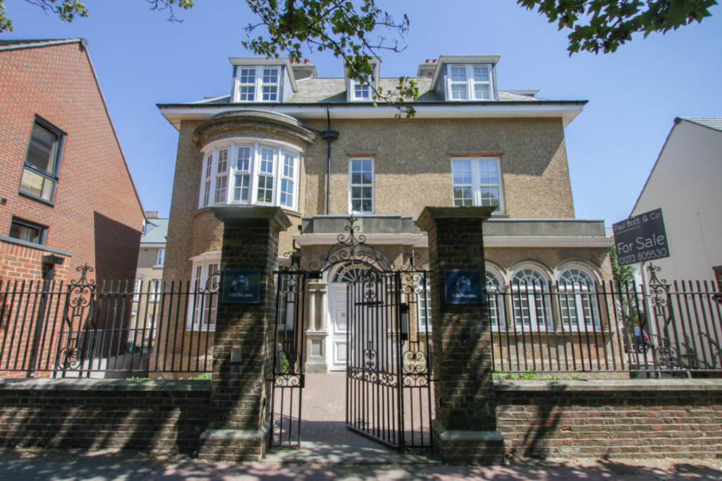 Main image of property: Bristol Gardens, Brighton