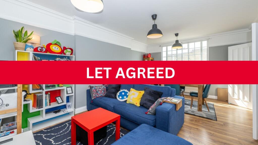 Main image of property: Lavender Hill, Battersea, London, SW11 1JW