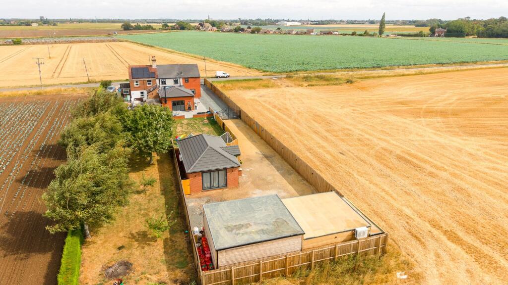 House in Boston, Frampton - View 4