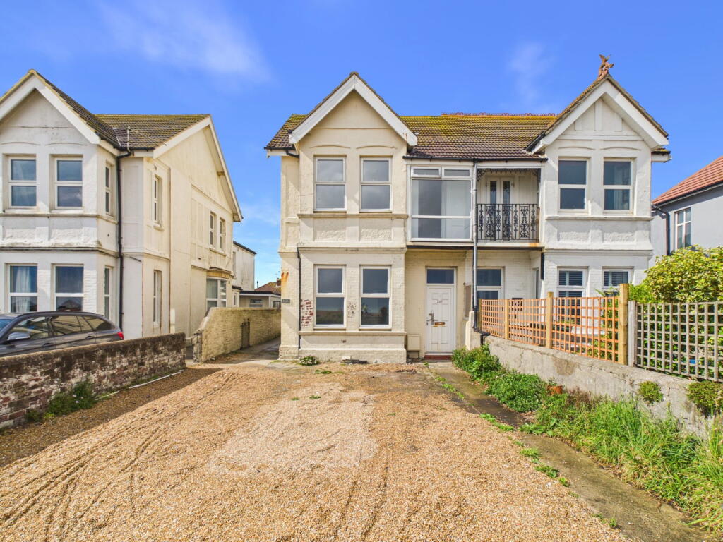 Main image of property: Brighton Road, Worthing, BN11 2EY