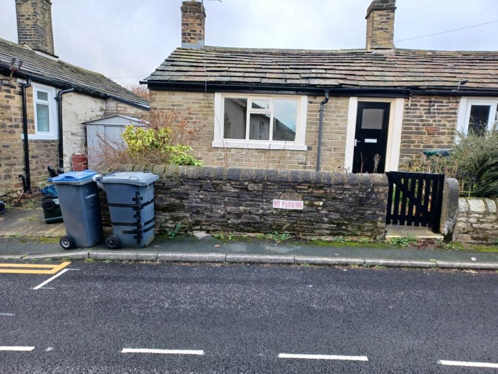 Main image of property: New House Lane, Clayton Heights, Bradford