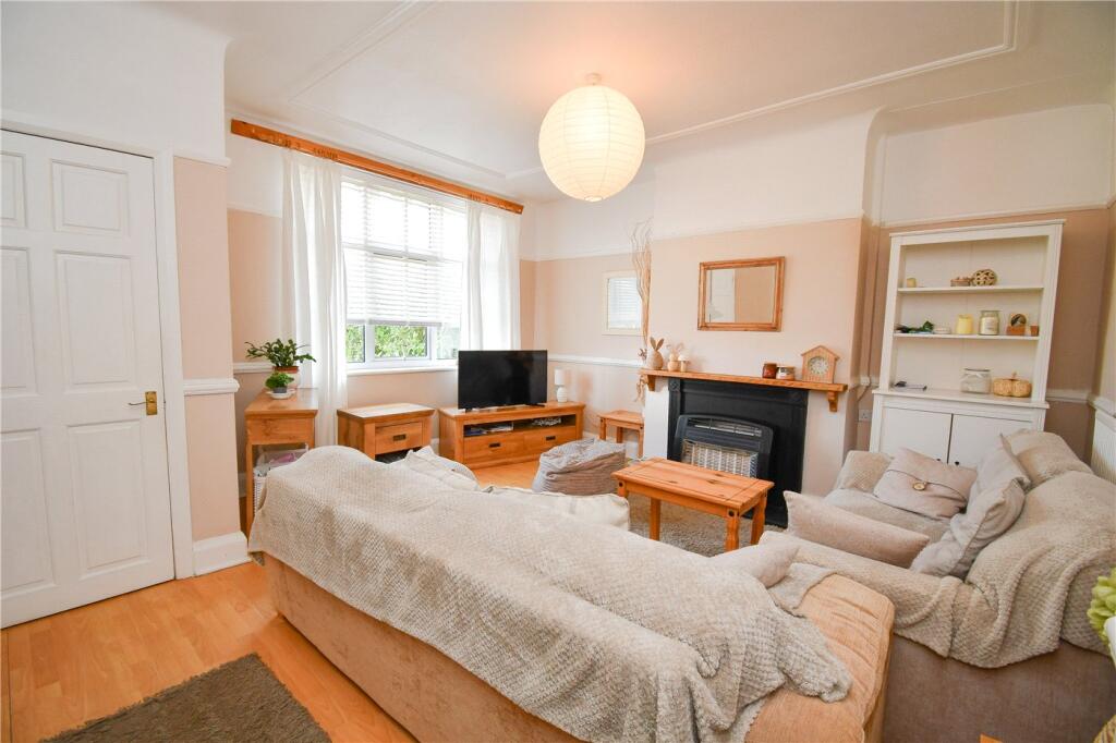 House in Wirral, Liverpool City Region - View 4
