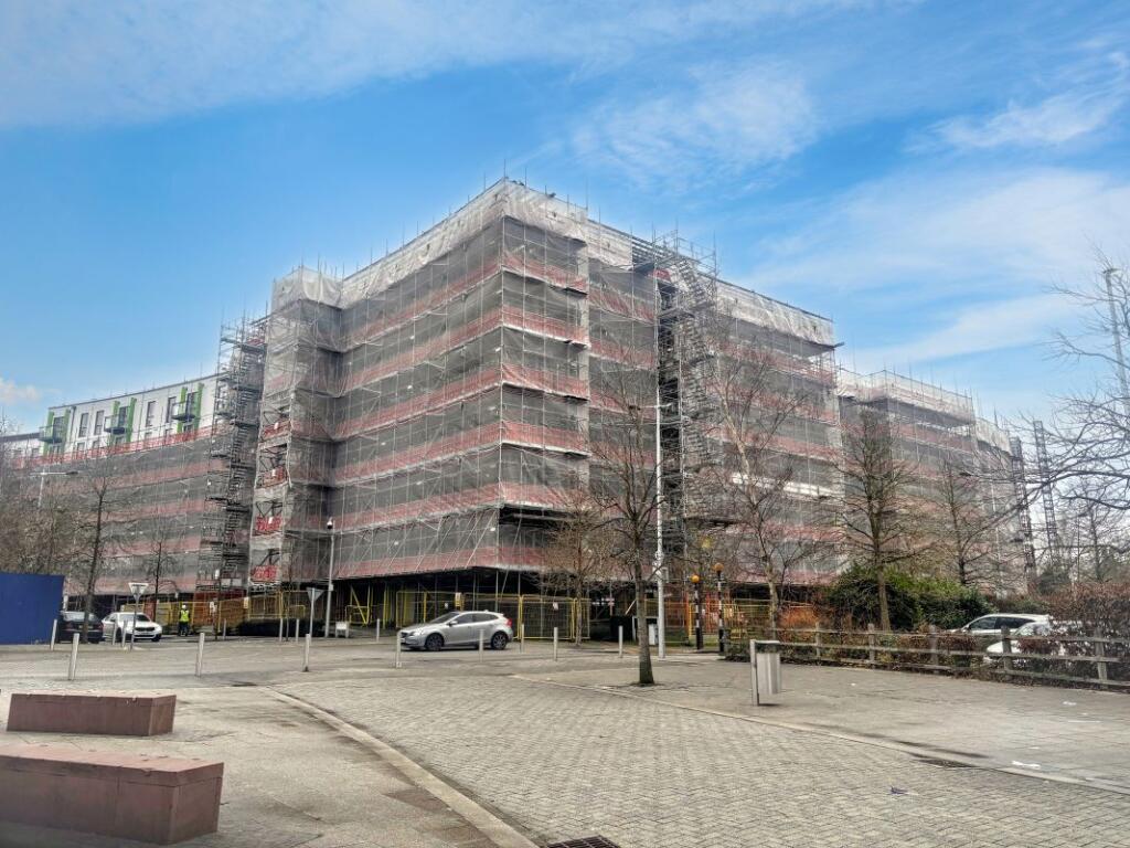 Main image of property: Apartment 68 Hemisphere, 31 The Boulevard, Birmingham, West Midlands, B5 7SE