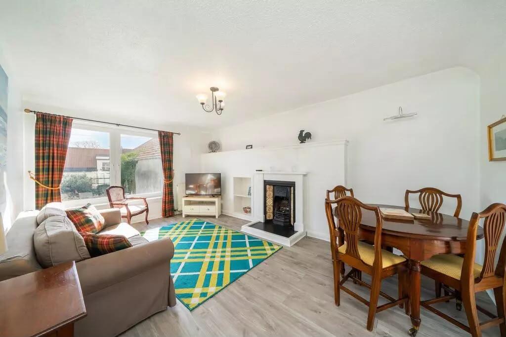 Apartment in Kirkcaldy - View 2