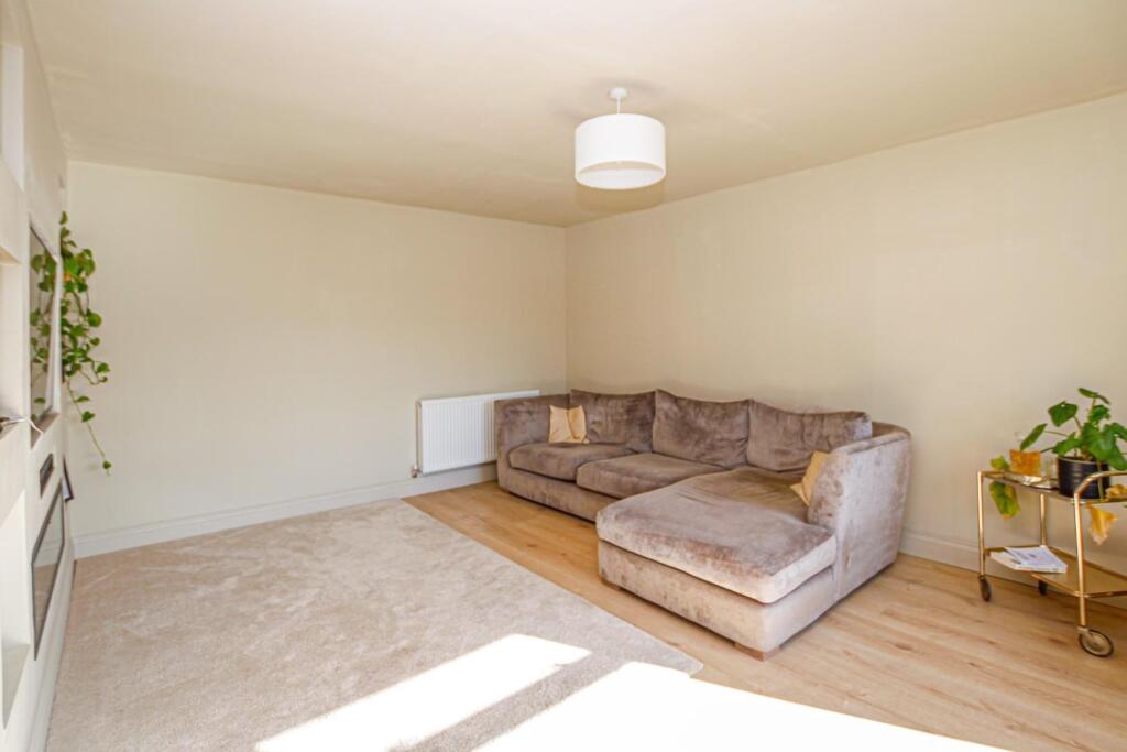 House in Hemel Hempstead - View 3