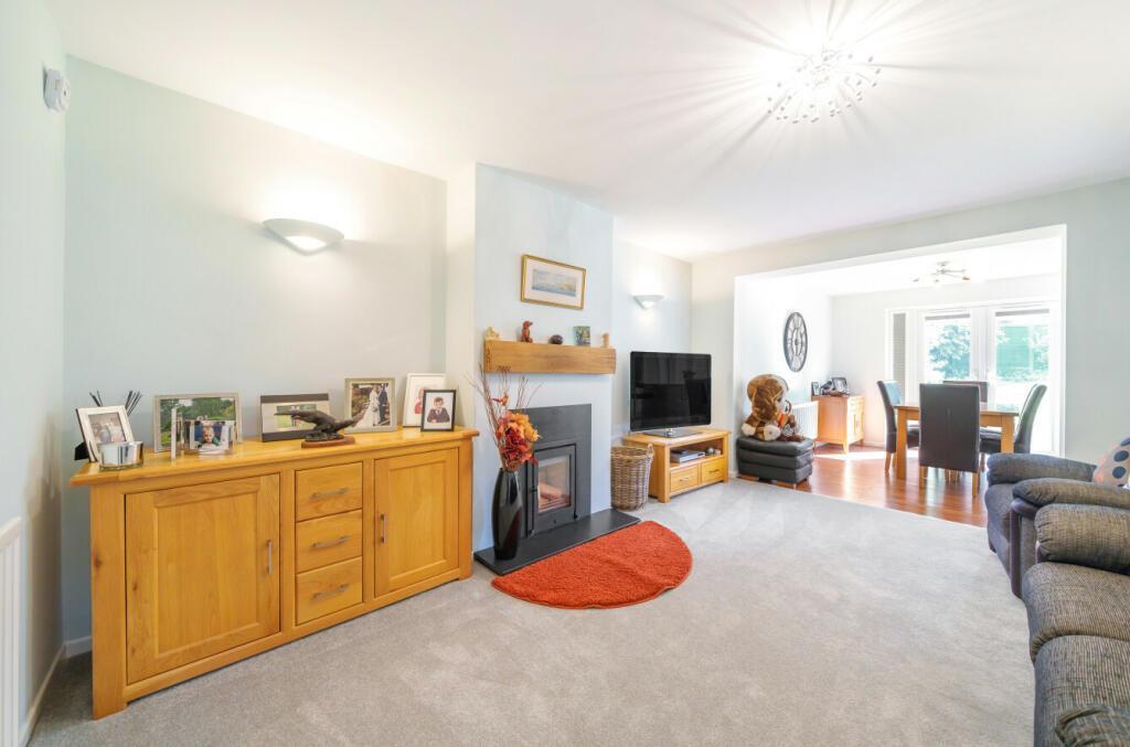House in Hart, Church Crookham - More