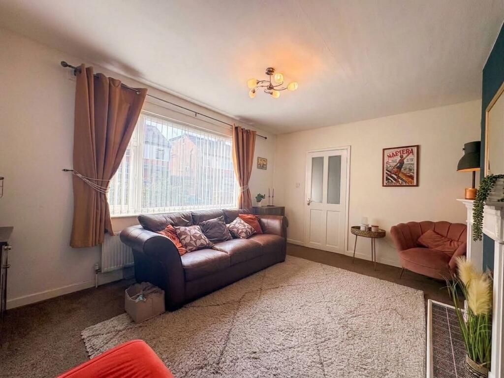House in Preston - More