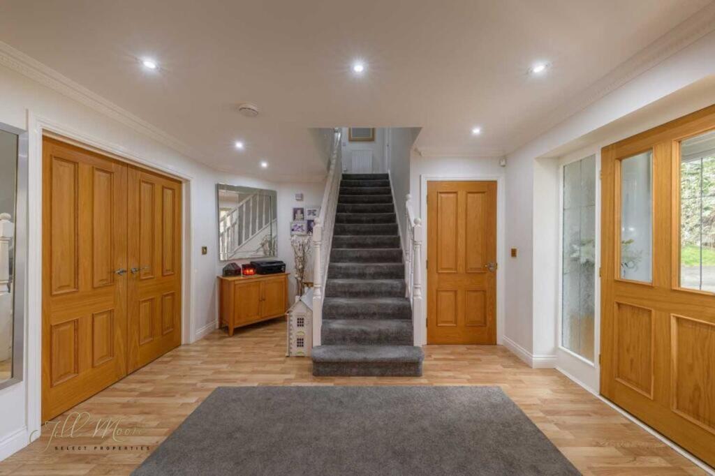Heathfield Place, Low Fell, Gateshead, Tyne and Wear, NE9 photo 2