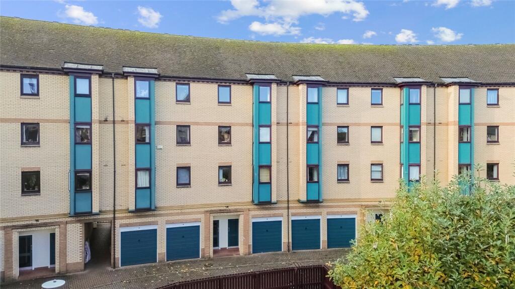 Main image of property: 3/1, 14 Rutland Court, Glasgow, Glasgow City, G51