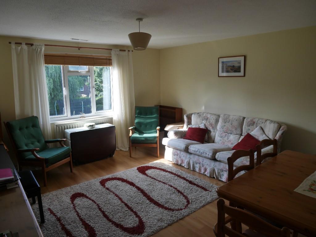 Apartment in Reading - View 3