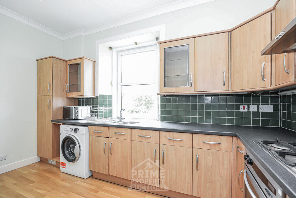 Apartment in Edinburgh - View 4