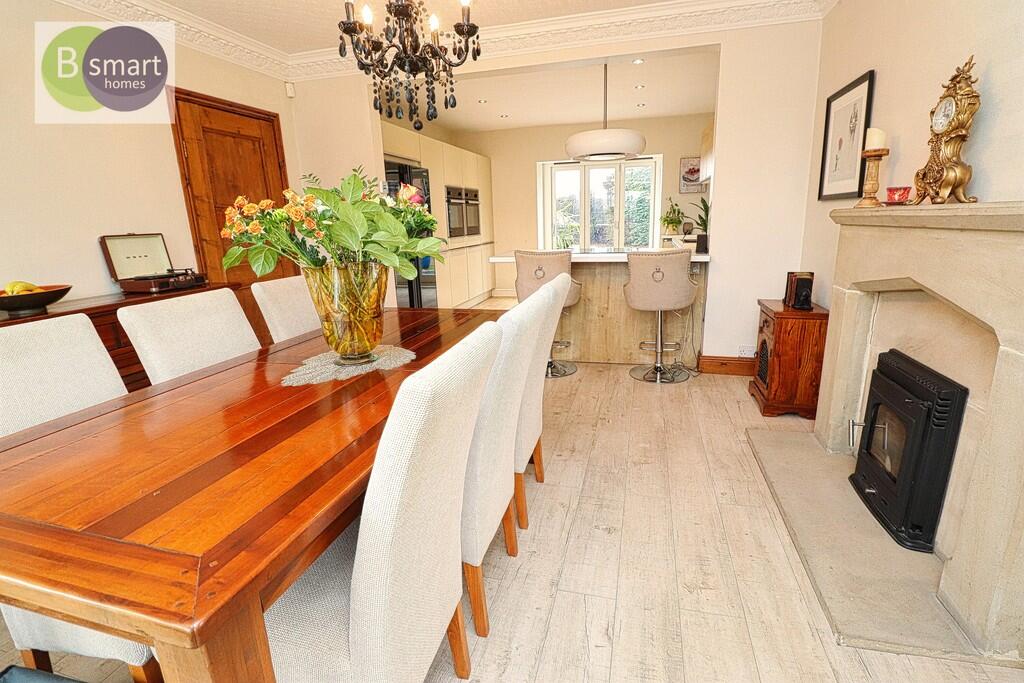 House in Rotherham, Kilnhurst - More