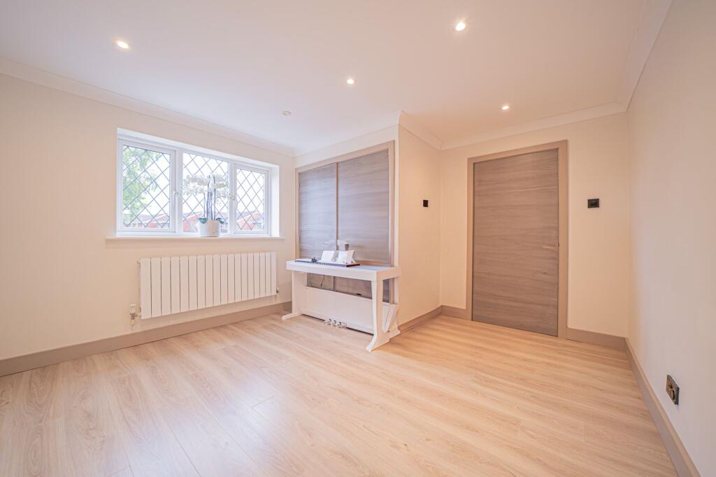 Additional image 24 of Denby Croft, Shirley, B90