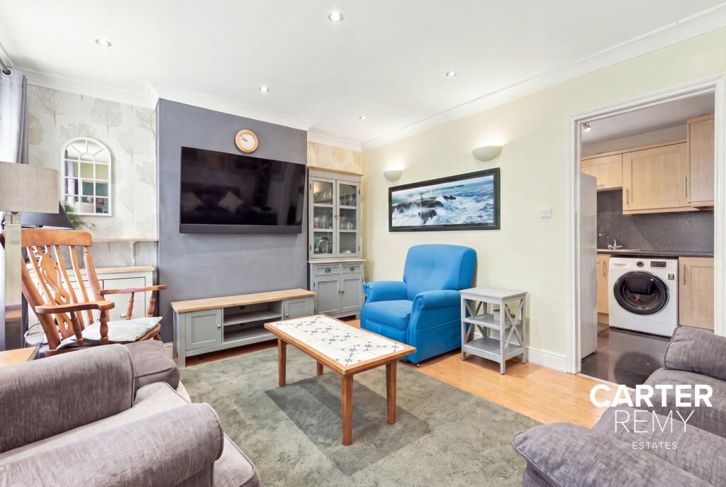 House in Thurrock, Essex - More