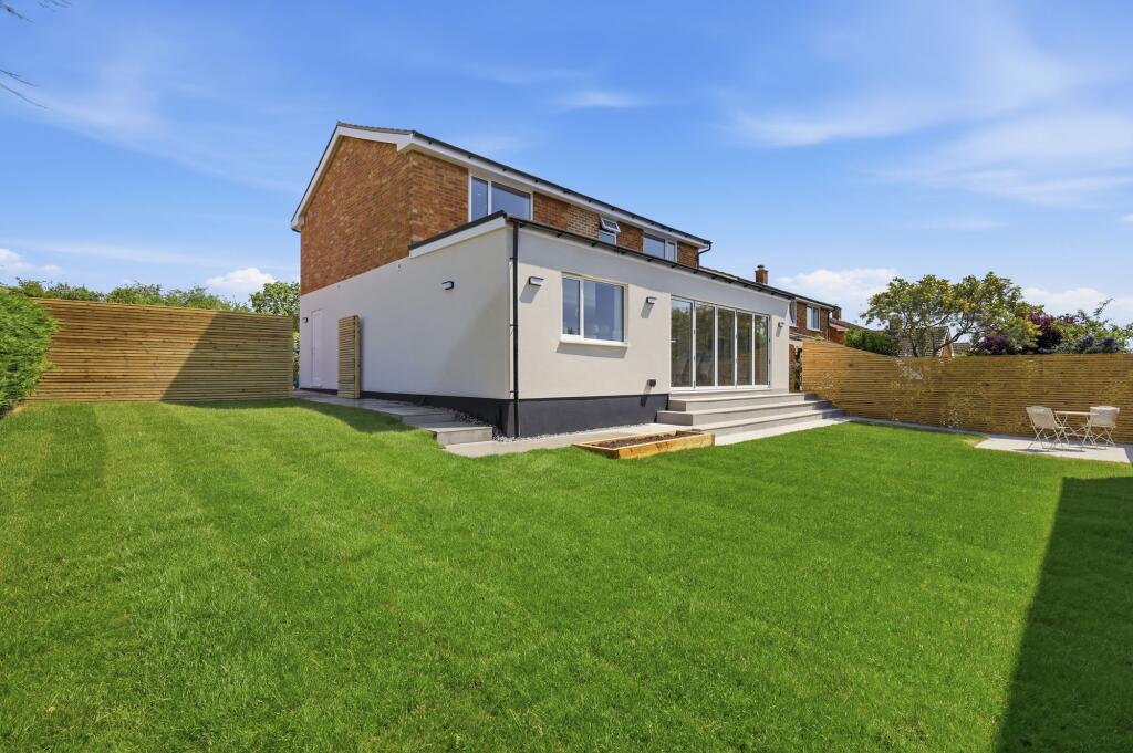 Stotfold Road, Hitchin, SG4 photo 4