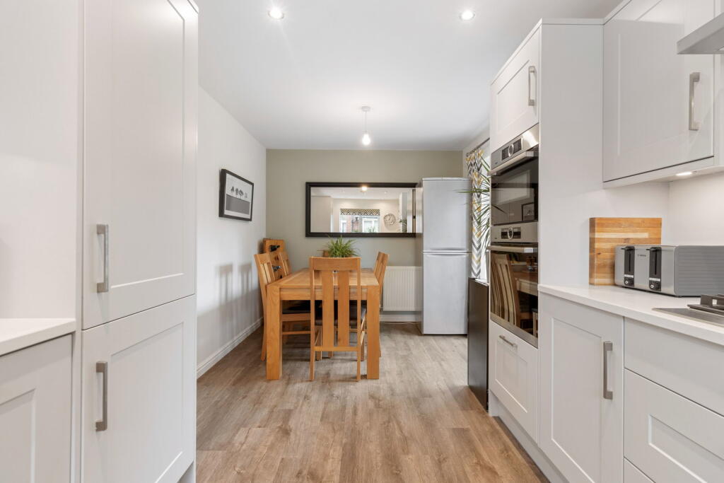 Bracken Way, Malvern, WR14 photo 3