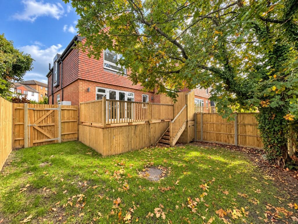 House in Liss, East Liss - More