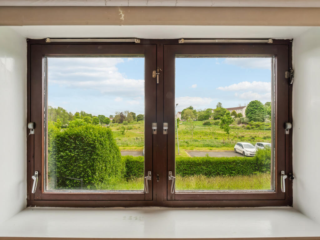 Southdeen Avenue, Drumchapel, G15 7RH photo 4