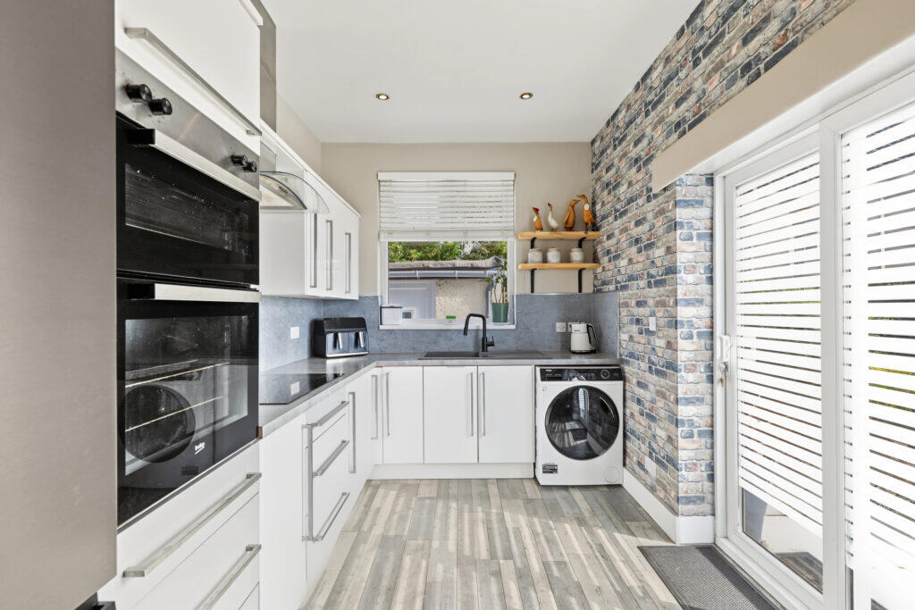 House in Glasgow, West Dunbartonshire - View 4