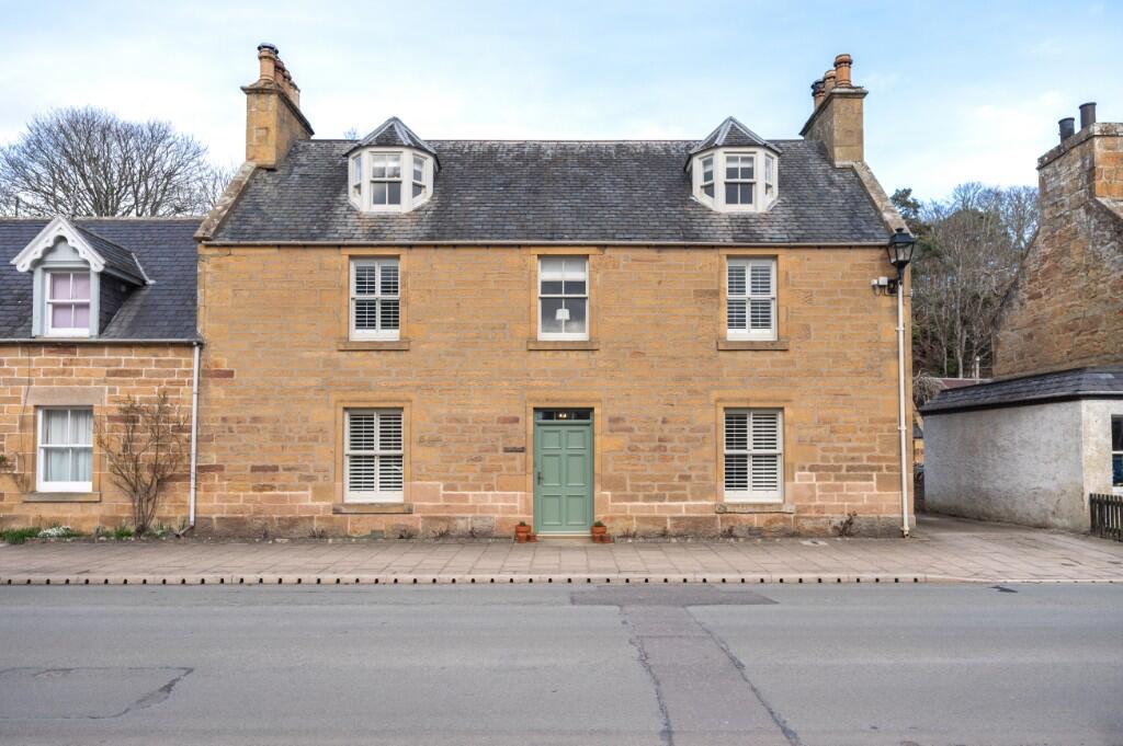 Main image of property: 4 Castle Street, Dornoch, Sutherland, IV25 3SR