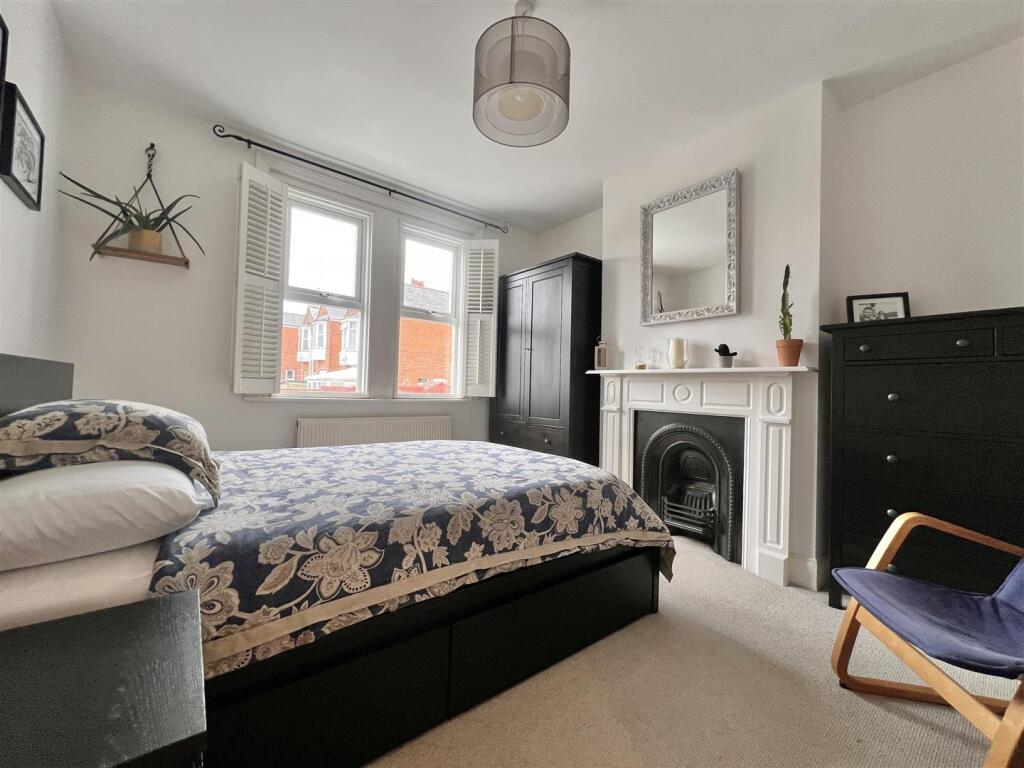 House in Cowes, Isle of Wight - View 5