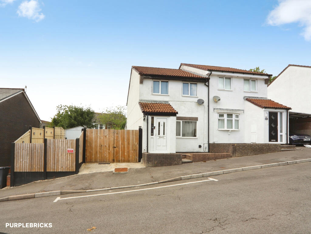Main image of property: Queen Street, Abertillery, NP13