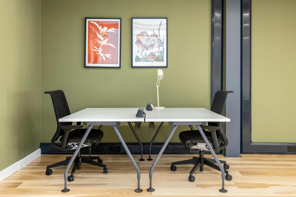 Desk Area