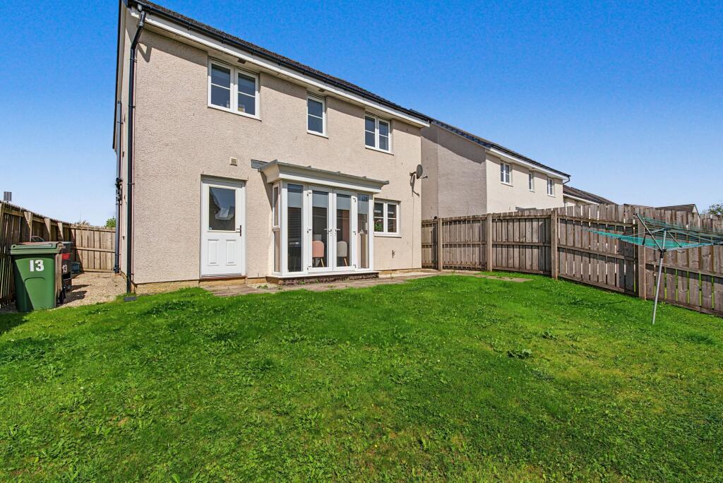 13 Craighall Crescent, Kilmarnock, KA3 6GQ photo 4