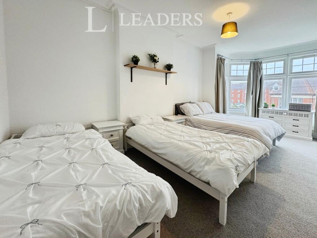 Apartment in Clacton-on-Sea, Great Clacton - View 5