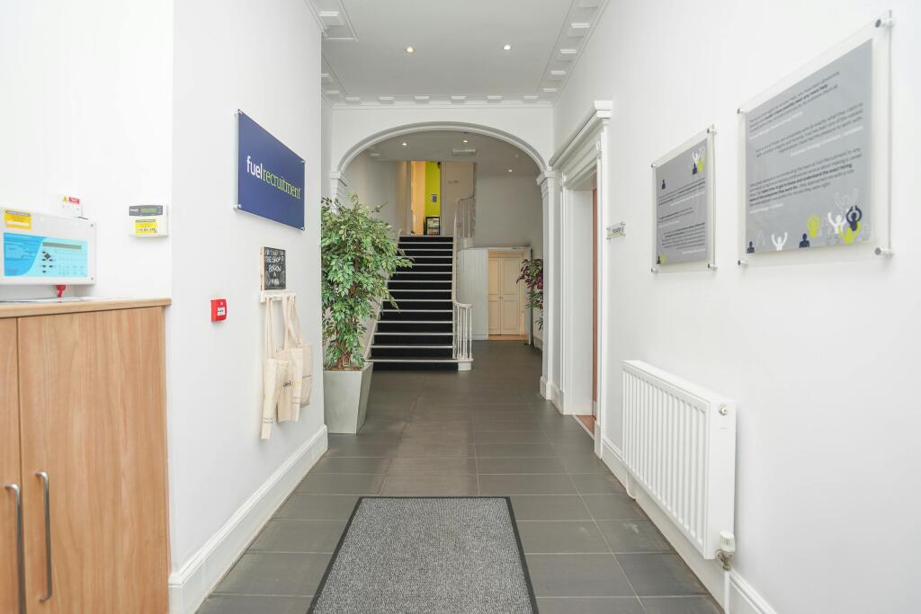 17 Waterloo Place Leamington Spa-9.jpg