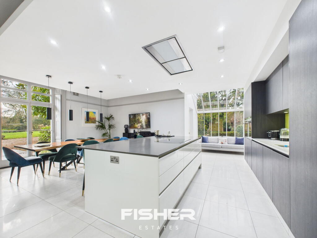 High Wych Road, Sawbridgeworth photo 4