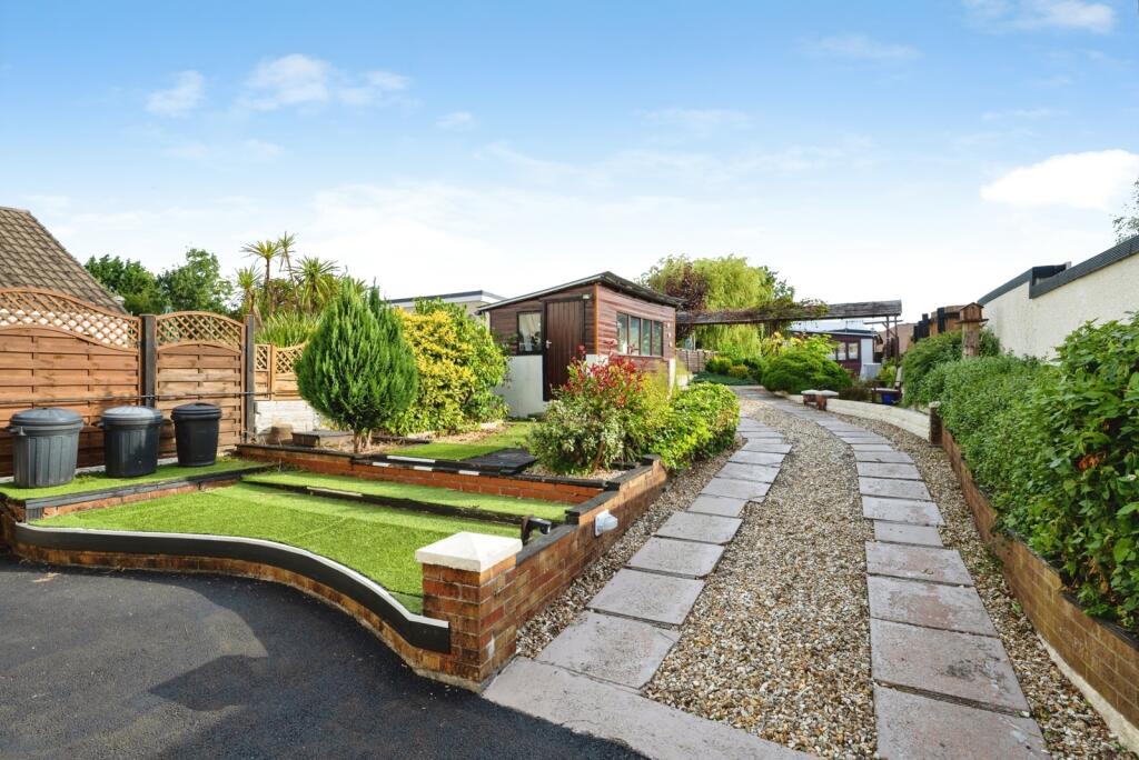 House in Gorseinon - View 4