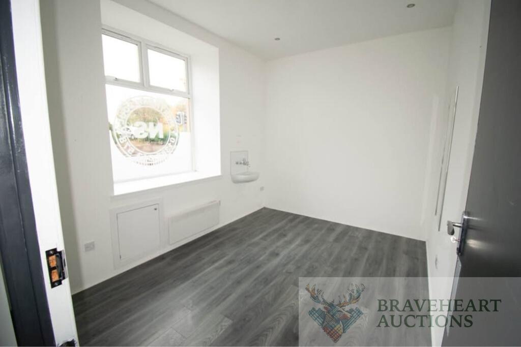 444 High Street, Cowdenbeath, Fife, KY4 8LS - View 4