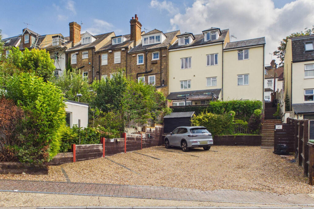 Apartment in Dacorum, Hammerfield - View 4