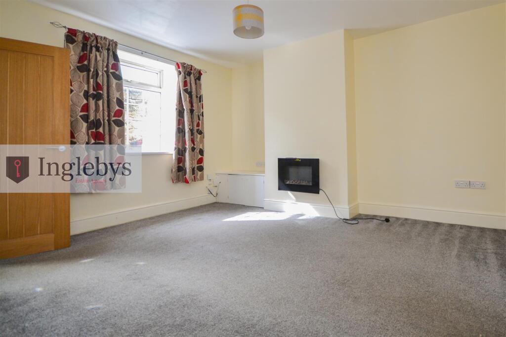 House in Stockton-on-Tees - View 3