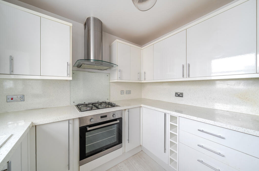 Apartment in Brighton - View 2