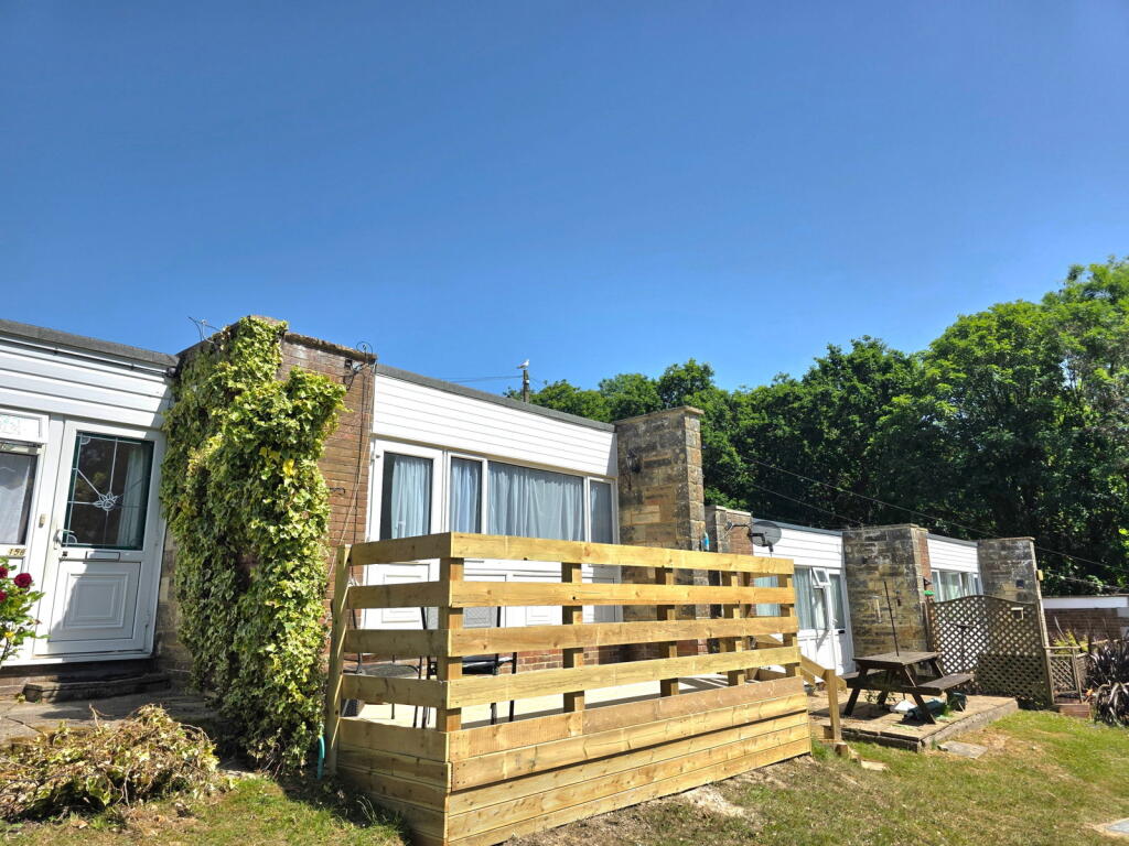 Main image of property: Cockleton Lane, Cowes, PO31 8RW