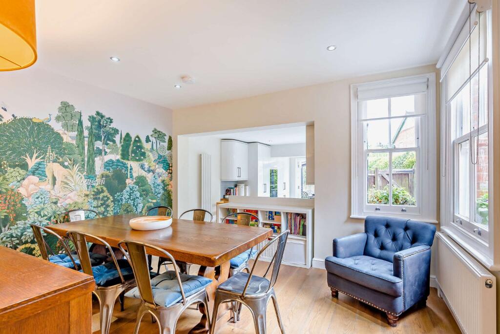 51, Halfpenny Lane, Sunningdale, Berkshire photo 3