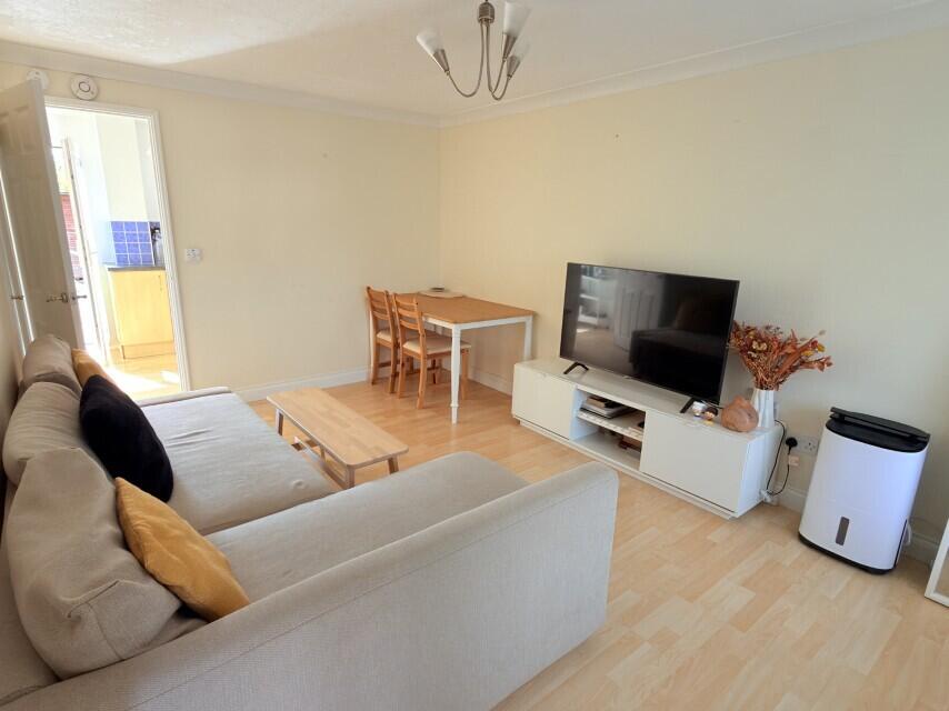 House in Reading - View 5