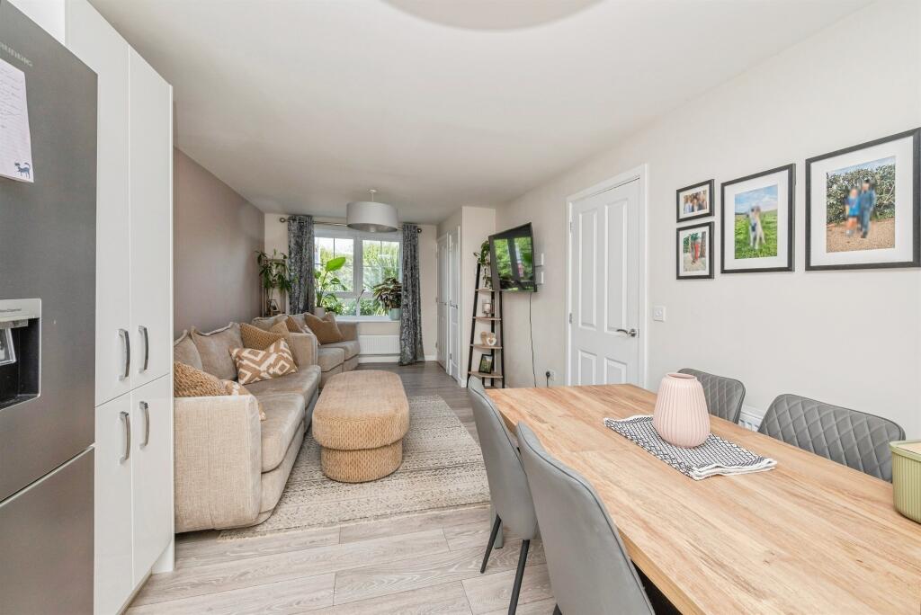 House in Broadland, Aylsham - More