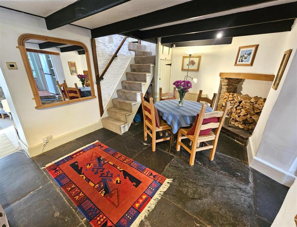 House in Plymouth - View 4