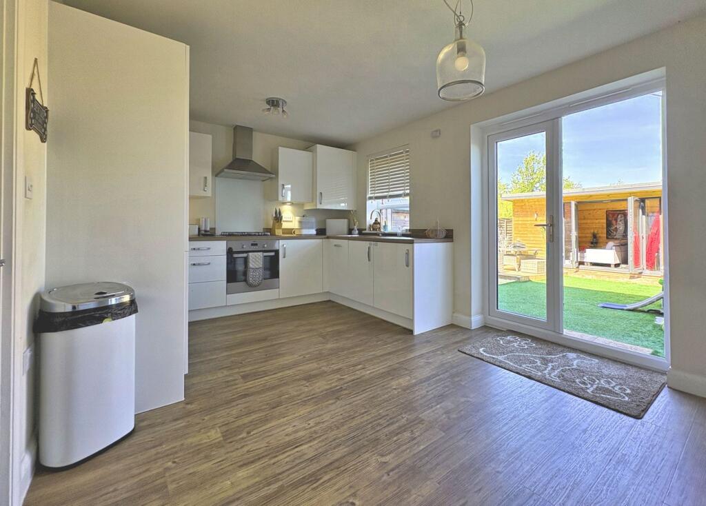 House in Charfield, Charfield Gardens - View 5