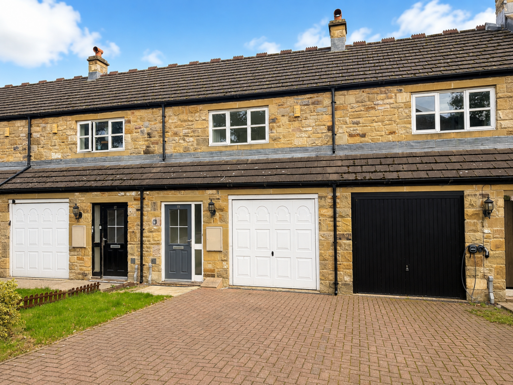 3-bed house on Rushy Fall Meadow, Keighley, BD22 7AZ, £200,000