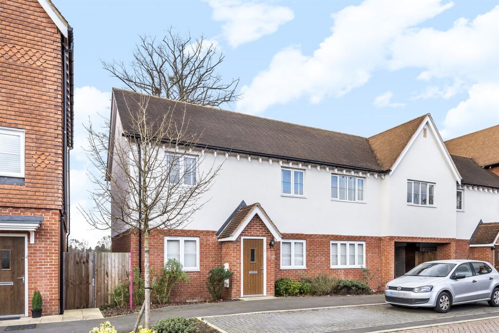 Main image of property: Outfield Crescent, Wokingham, RG40