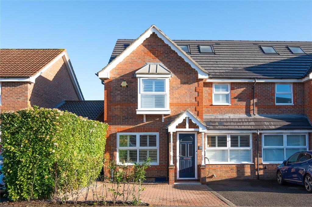 Main image of property: Cairns Close, St. Albans, Hertfordshire