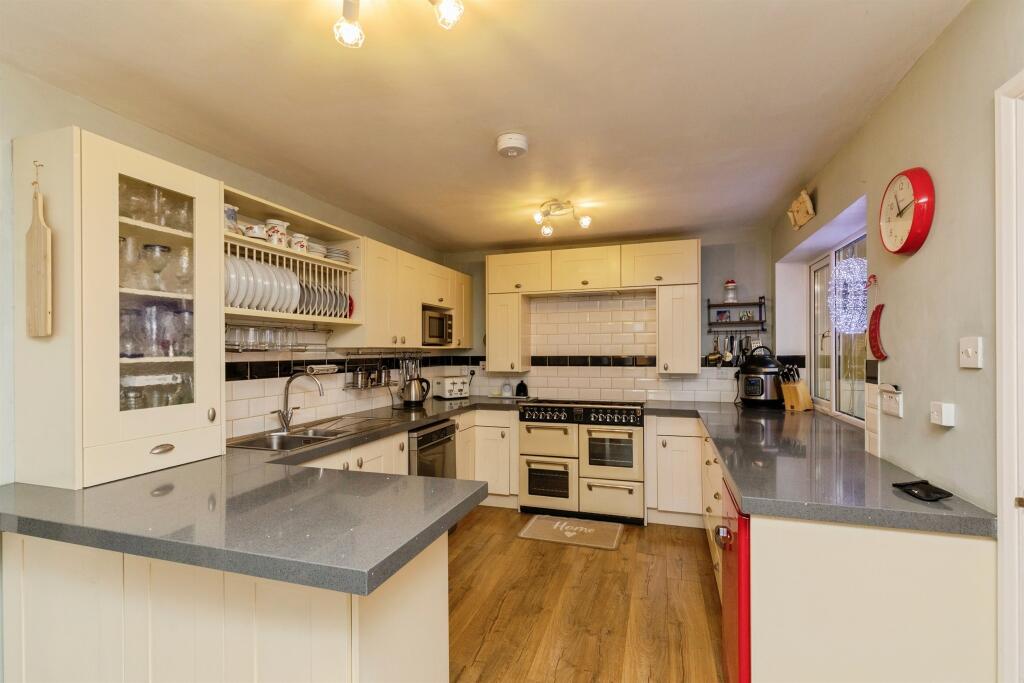 House in Bristol - More